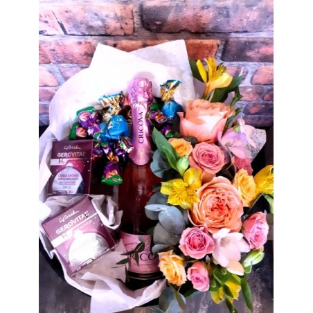Florisis Huedin Cutie spumant produse Farmec si flori